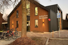 Kulturhus De Glaan, zakelijk bouwproject van Bouwbedrijf Poorthuis